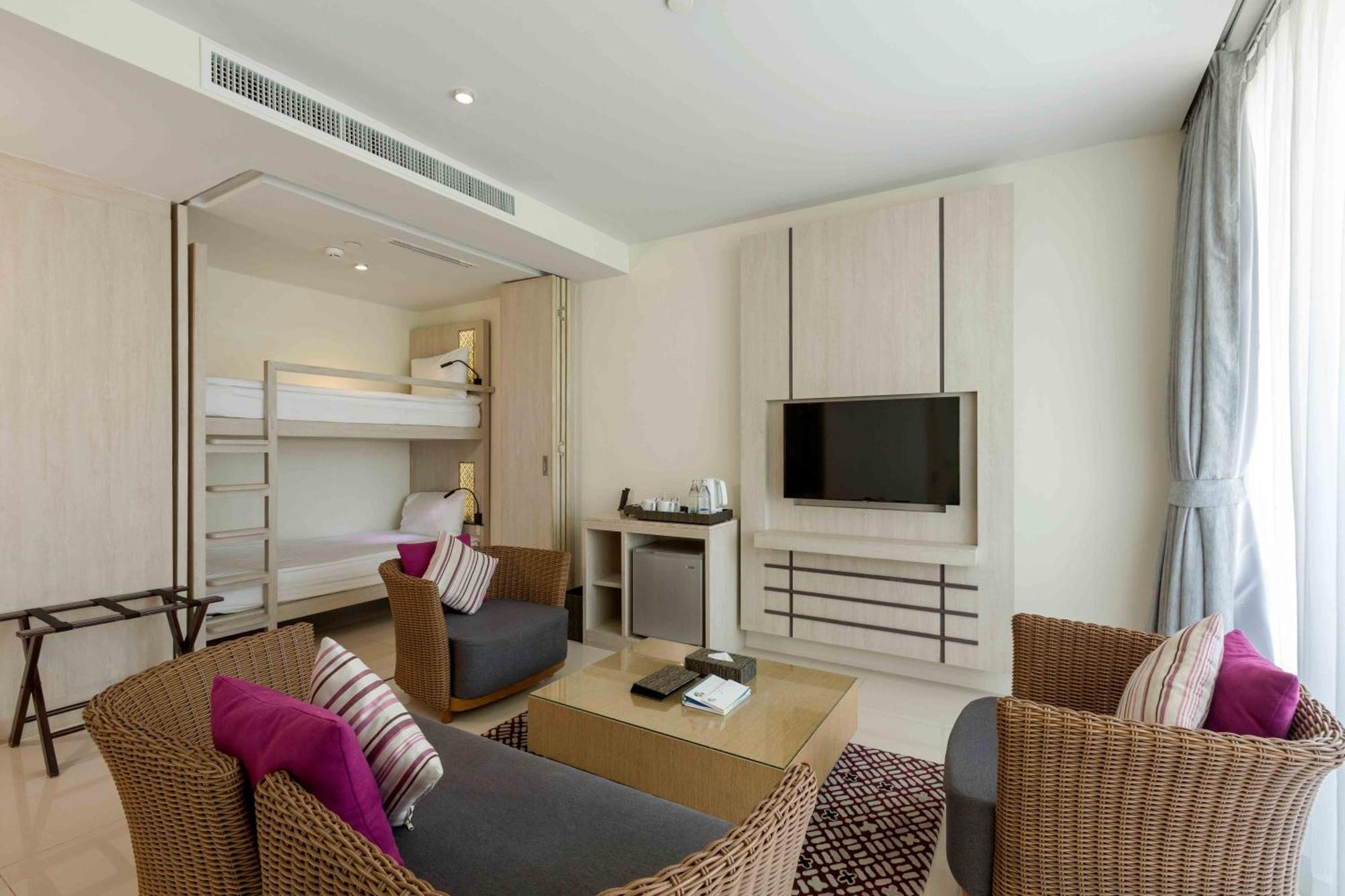 Splash Beach Resort, Maikhao Phuket - Sha Extra Plus Mai Khao Exterior foto Family Suite